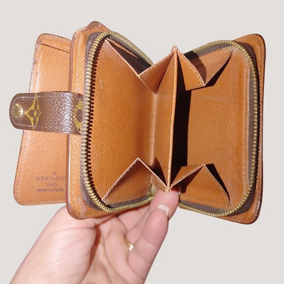 Louis Vuitton Wallet Monogram Compact Brown Leather Snap Closure Zip Coin Pocket - Picture 5 of 13